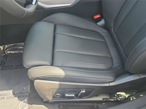 Used 2025 BMW 330i Sedan RWD image 16