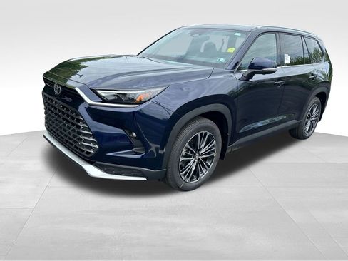 New 2026 Toyota Grand Highlander AWD Hybrid image 1