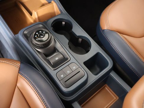 Used 2024 Ford Maverick Lariat FWD image 8