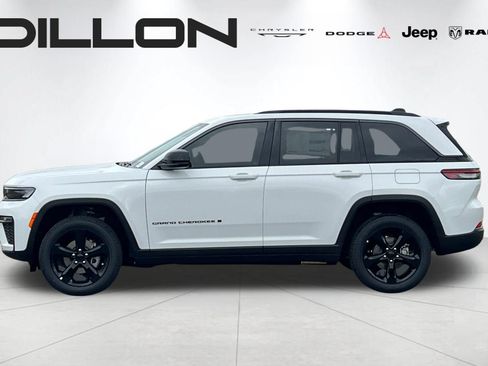 New 2026 Jeep Grand Cherokee Limited w/ Limited Altitude Package AWD/4WD image 6