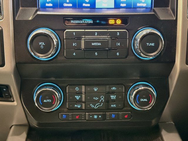 Used 2021 Ford F350 Lariat w/ Chrome Package AWD/4WD image 14