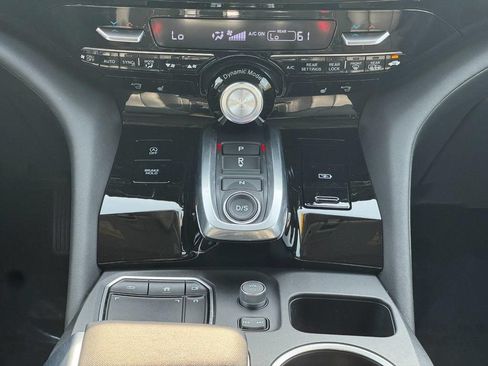 Certified 2024 Acura MDX w/ Technology Package AWD/4WD image 18