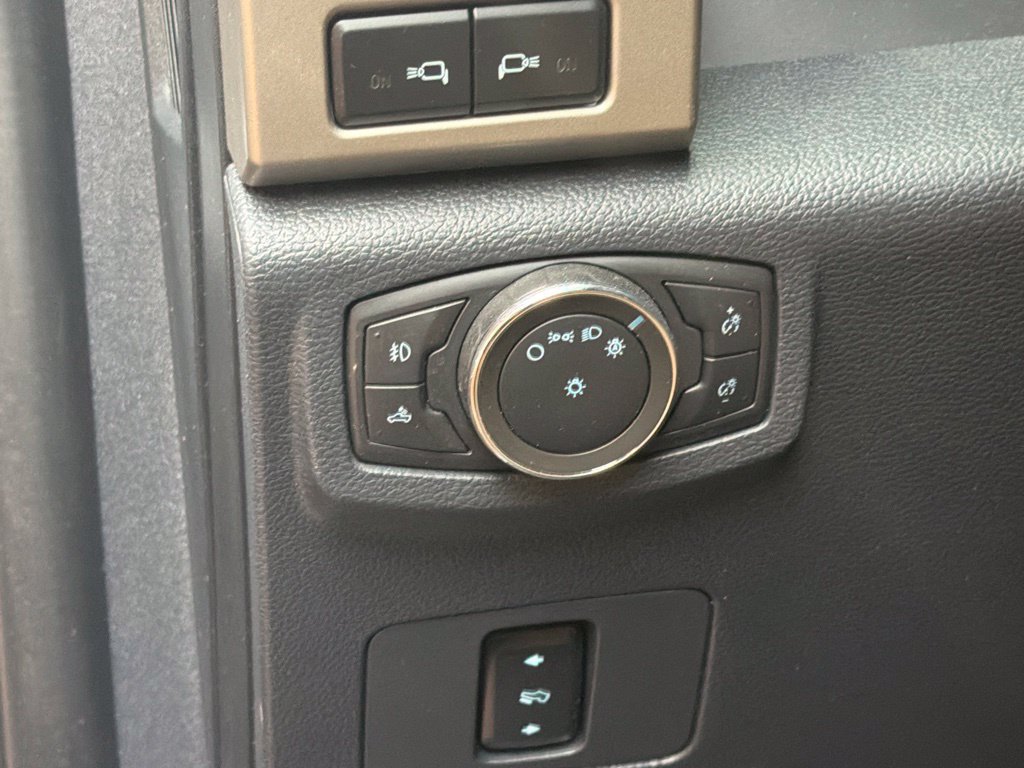 Used 2022 Ford F250 Lariat AWD/4WD image 23