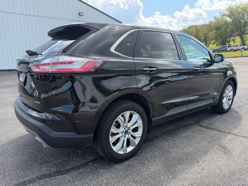 Used 2022 Ford Edge Titanium w/ Equipment Group 301A AWD/4WD image 5