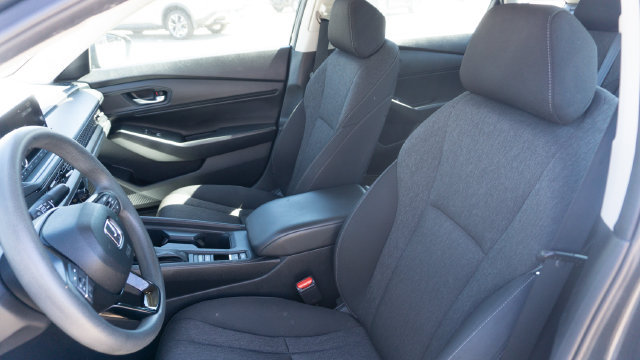 Used 2023 Honda Accord EX image 16