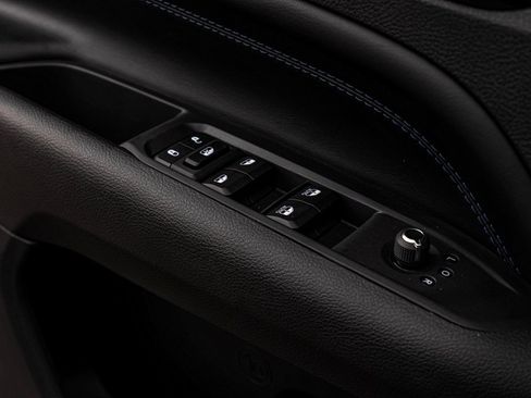 New 2025 Jeep Compass Limited w/ Sun & Sound Group image 12