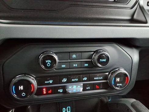 Used 2023 Ford Bronco Big Bend image 18