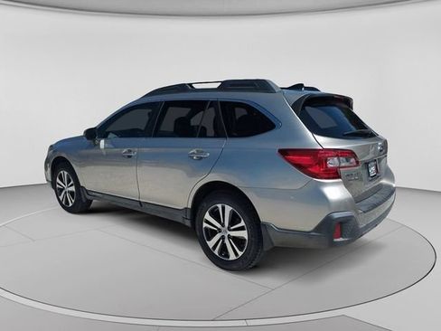 Used 2019 Subaru Outback 2.5i Limited w/ Popular Package #2 AWD/4WD image 7