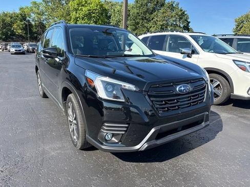 Used 2024 Subaru Forester Limited AWD/4WD image 1
