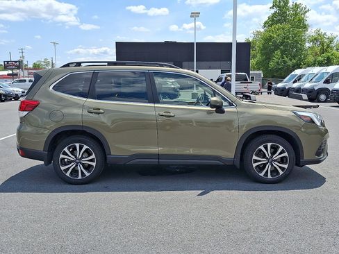 Used 2022 Subaru Forester Limited w/ Popular Package #2 AWD/4WD image 4