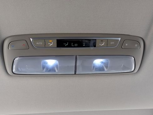 Certified 2022 Kia Telluride EX w/ EX Premium Package AWD/4WD image 29