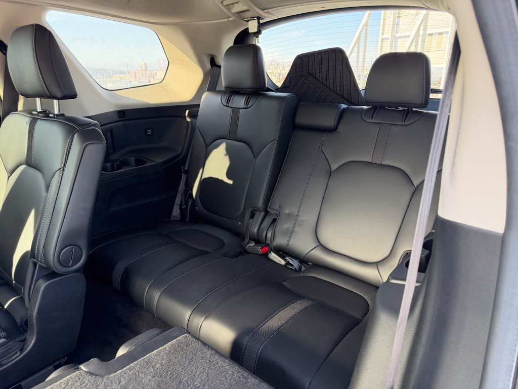 Used 2023 Honda Pilot EX-L image 13