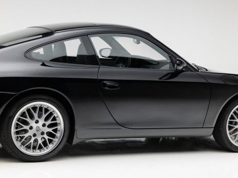 Used 2001 Porsche 911 Carrera image 39