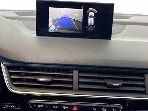 Used 2017 Audi Q7 3.0T Premium image 13