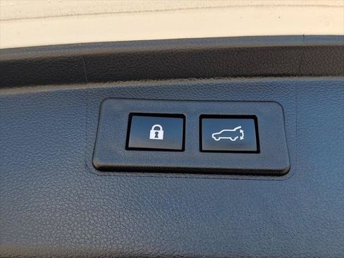 Used 2021 Subaru Outback Limited XT AWD/4WD image 33