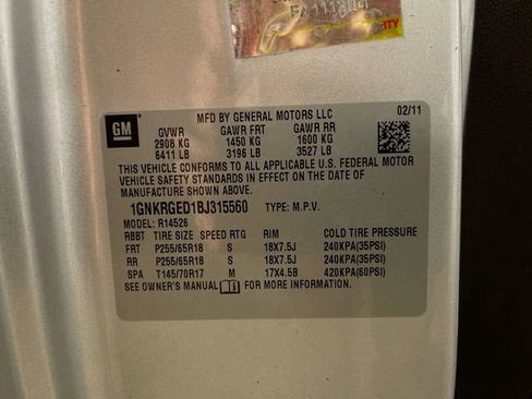 Used 2011 Chevrolet Traverse LT w/ Personal Connectivity Package FWD image 29
