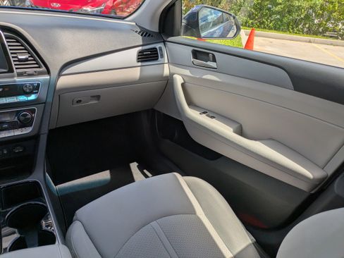 Used 2019 Hyundai Sonata SEL FWD image 15