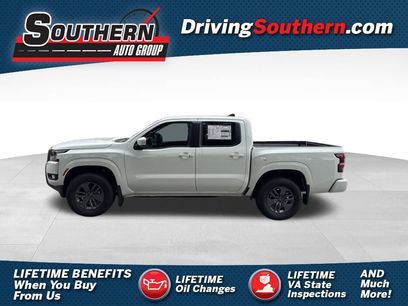 New 2025 Nissan Frontier SV w/ SV Convenience Package