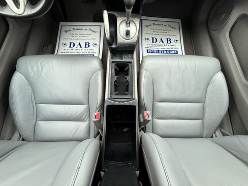 Used 2011 Honda Civic EX-L image 27