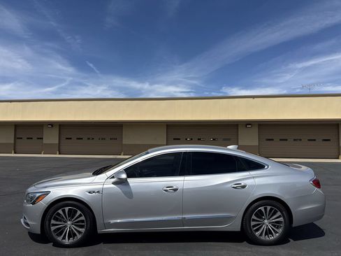 Used 2017 Buick LaCrosse Premium w/ Driver Confidence Package #2 FWD image 4