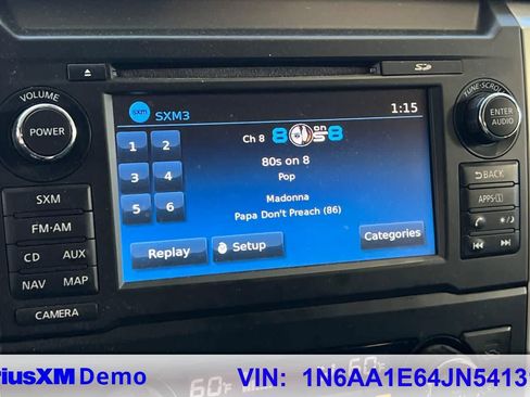 Used 2018 Nissan Titan SV w/ SV Convenience Package RWD image 29