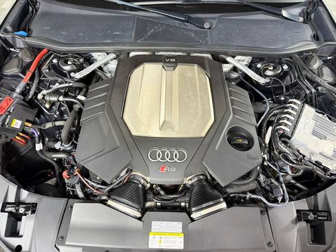 Used 2021 Audi RS 6 w/ Carbon Optic Package AWD/4WD image 33