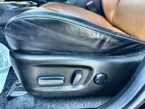 Used 2018 Toyota RAV4 Limited image 20