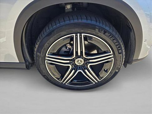 Certified 2026 Mercedes-Benz GLC 300 image 21