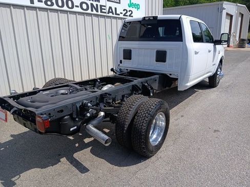 New 2026 RAM 3500 Big Horn w/ Laramie Trim Package image 3