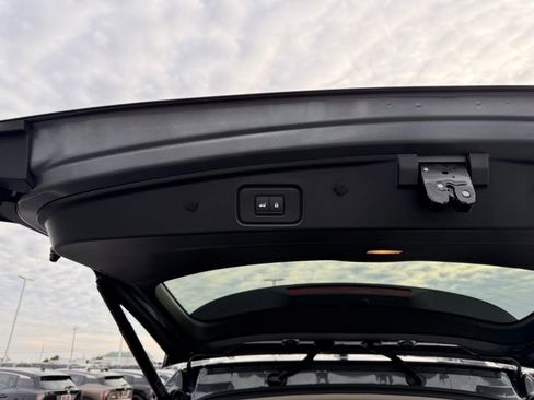 New 2026 Nissan Pathfinder SV image 36