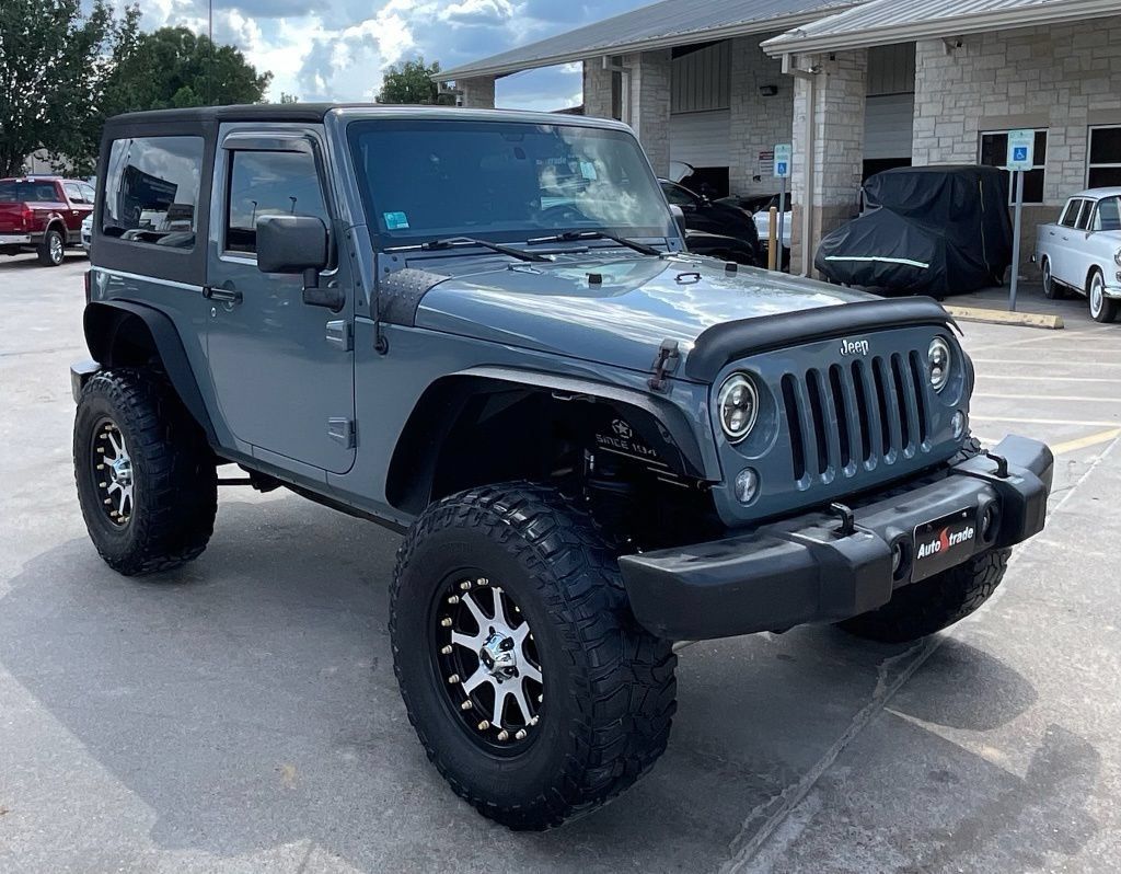 Used 2014 Jeep Wrangler Sport AWD/4WD image 2