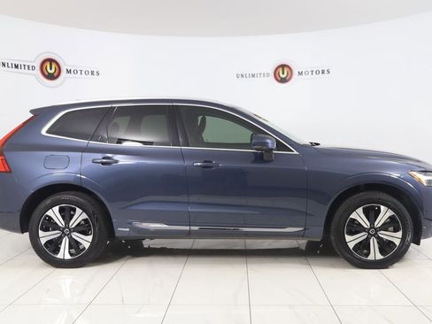 Used 2023 Volvo XC60 T8 Plus AWD/4WD image 2