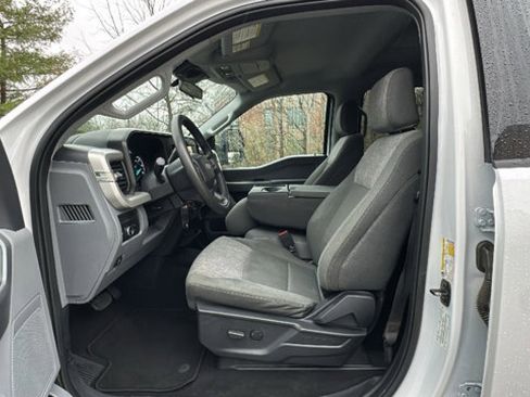 Used 2024 Ford F250 XLT image 14