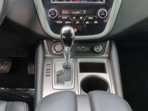 Used 2022 Nissan Murano SV FWD image 18