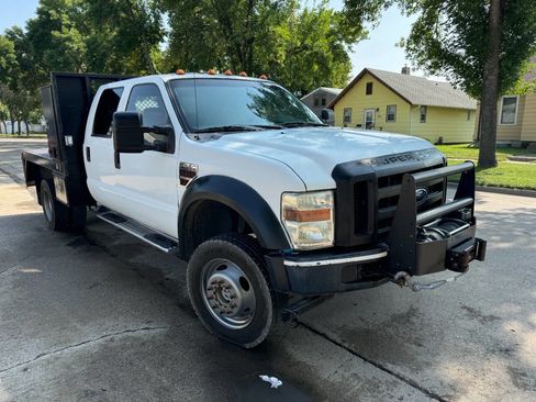 Used 2008 Ford F550 4x4 Crew Cab Super Duty image 4