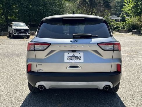 Certified 2021 Ford Escape SE FWD image 6