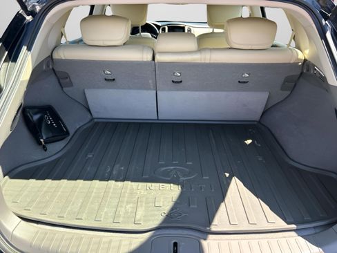 Used 2016 INFINITI QX50 2WD image 9