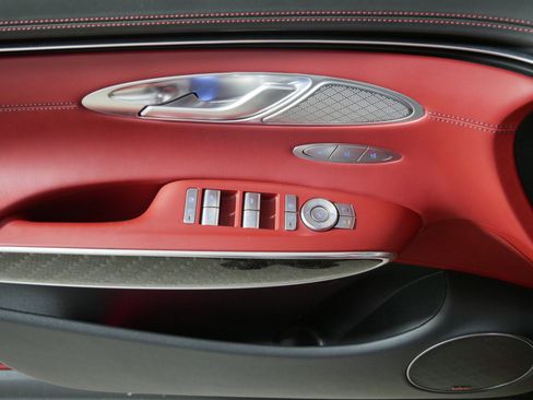 Used 2023 Genesis GV70 3.5T Sport w/ Sport Prestige Package image 19