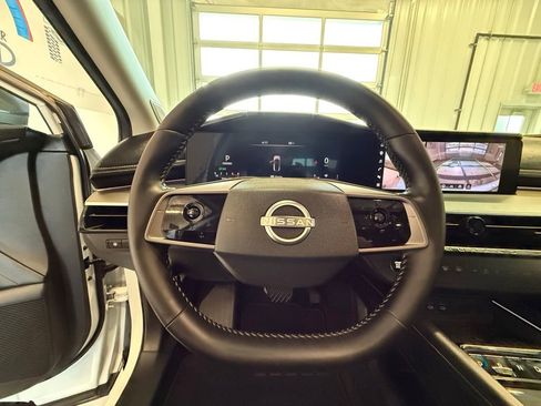 Used 2025 Nissan Murano SL AWD/4WD image 26