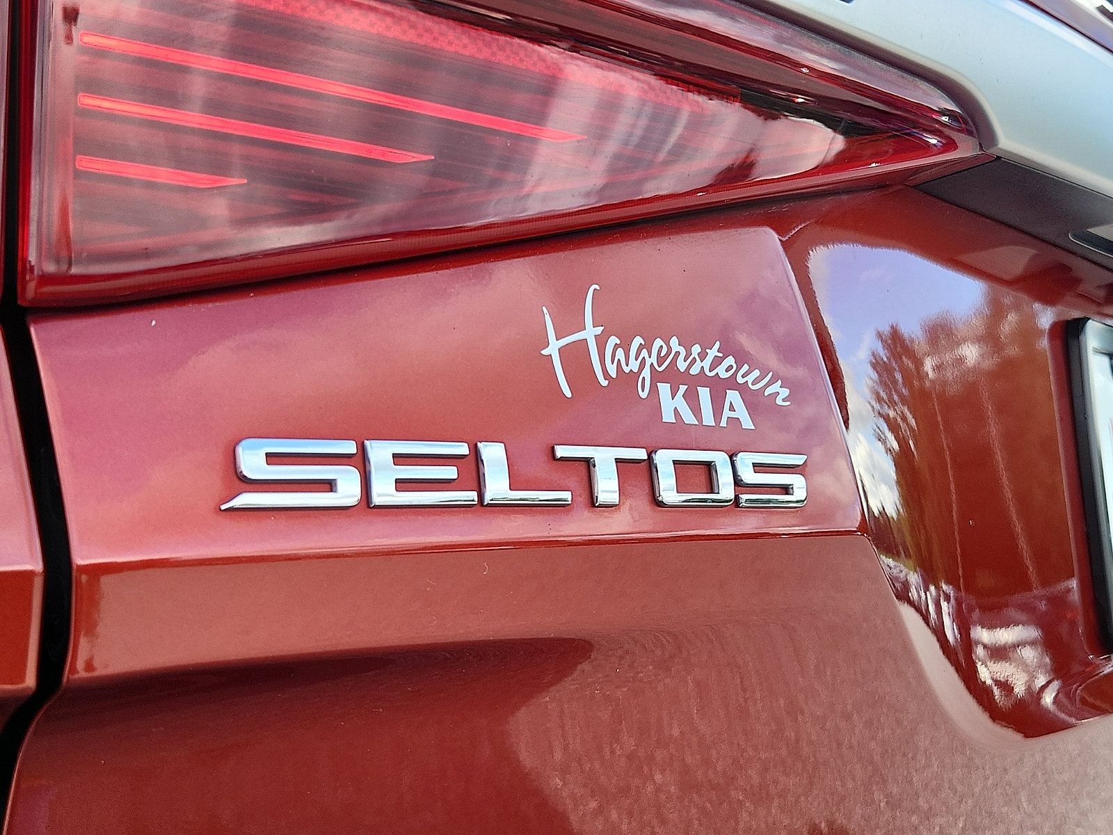 Used 2021 Kia Seltos SX AWD/4WD image 32