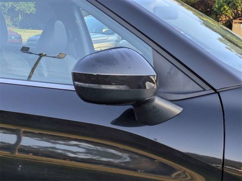 Used 2023 Mitsubishi Outlander SE image 13