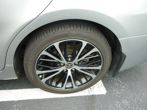 Used 2020 Toyota Camry SE AWD/4WD image 22