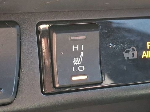 Used 2024 Toyota RAV4 XSE w/ Weather Package AWD/4WD image 28