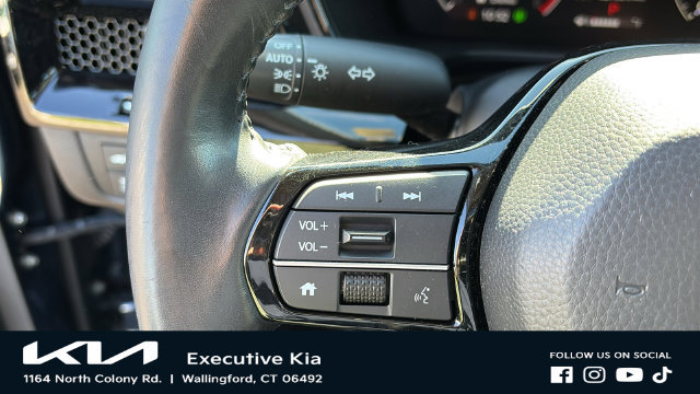 Used 2024 Honda CR-V EX-L image 14