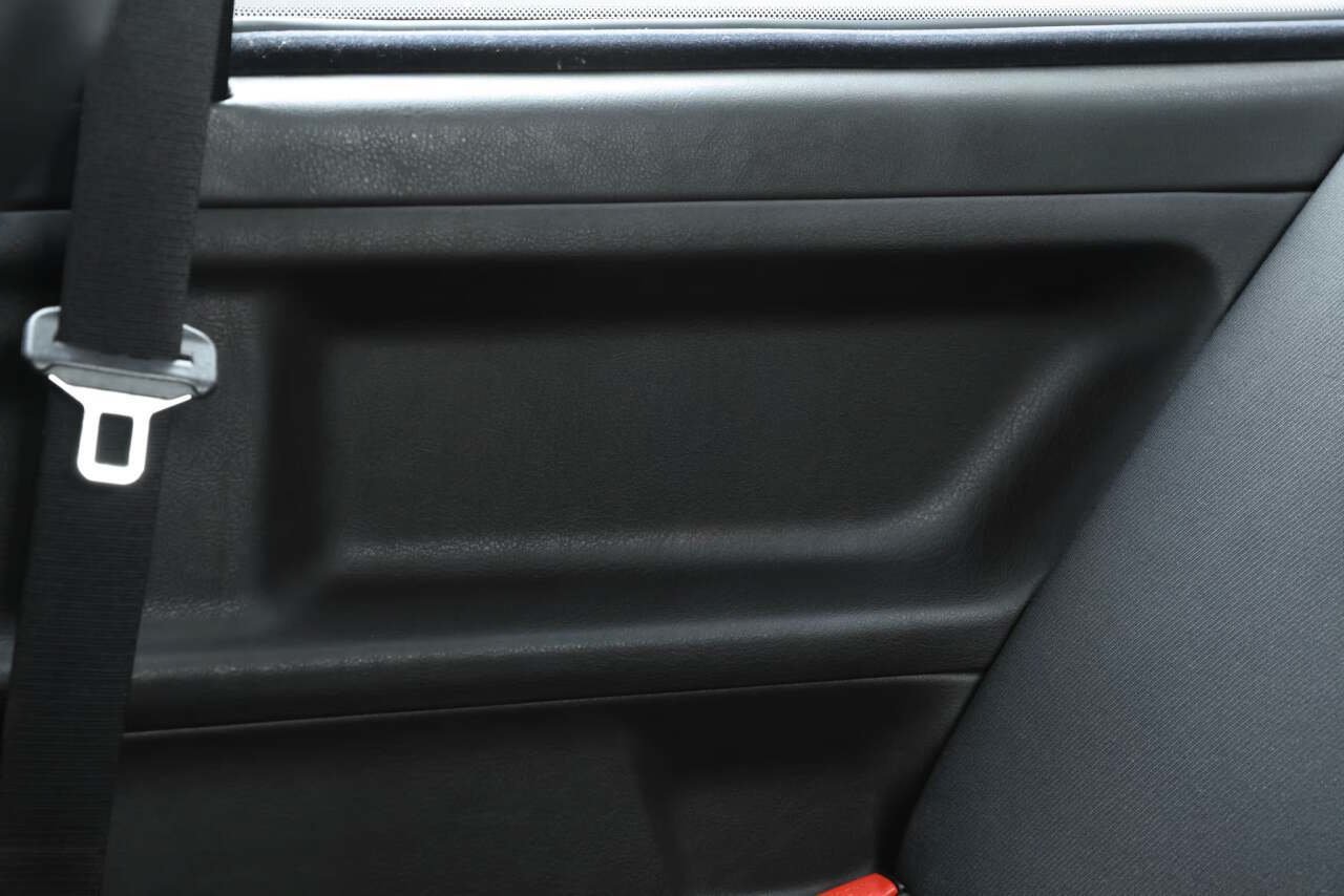 Used 1995 BMW M3 Coupe RWD image 97