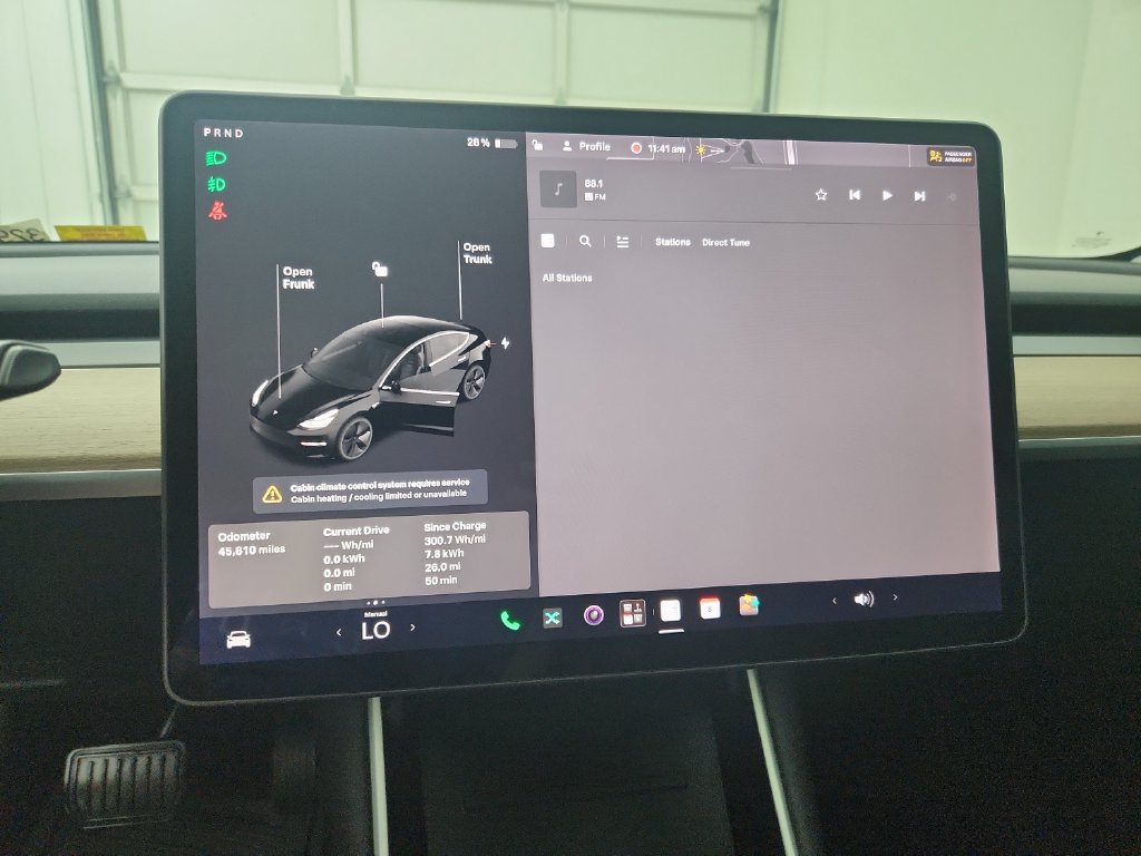 Used 2019 Tesla Model 3 Standard Range Plus RWD image 26