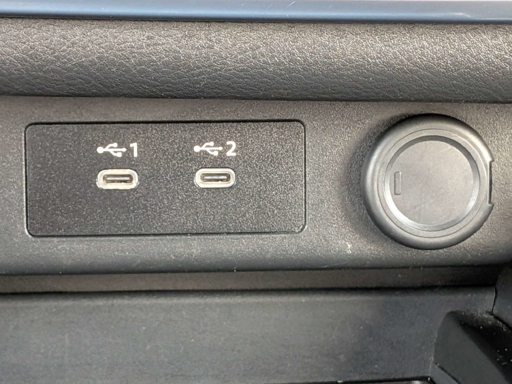Used 2024 Nissan Rogue SV AWD/4WD image 23