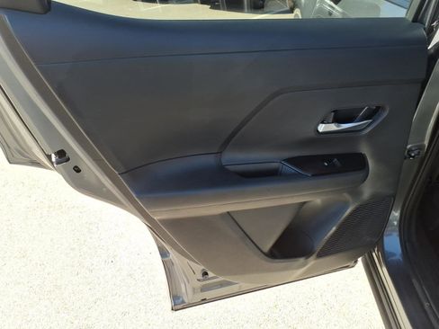 Certified 2025 Nissan Kicks SV image 13