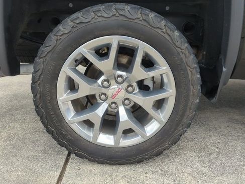 Used 2018 GMC Sierra 1500 SLT image 9