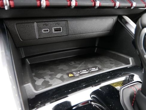 New 2026 GMC Canyon AT4X AWD/4WD image 16